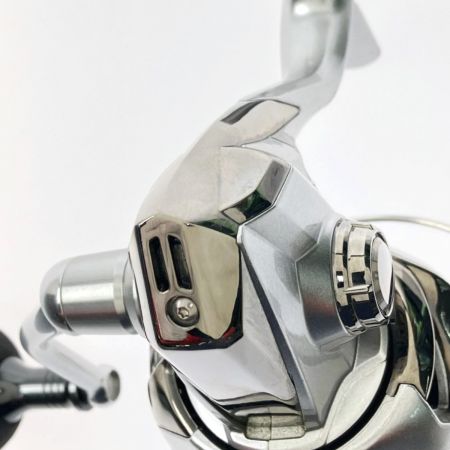  SHIMANO シマノ 19ストラディック 3000MHG ラウンドノブ交換品 04021