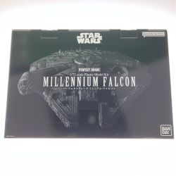 ▽▽  1/72 PERFECT GRADE ミレニアム・ファルコン 「スター・ウォーズ エピソード4/新たなる希望」 未組立品 Sランク