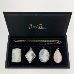 ▽▽  Muchaミュシャ　ペンダントコレクション カメオ　四芸術 Bランク