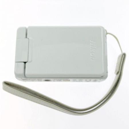  Nikon ニコン COOLPIX コンパクトデジタルカメラ S6900 ナチュラルホワイト