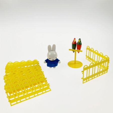  アポロ社  miffy ミッフィー たのしいどうぶつえん 知育玩具