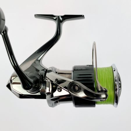 22ステラ C5000XG シマノ SHIMANO 043979 釣り用品 リール 