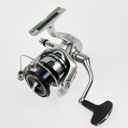 ▽▽ SHIMANO シマノ 19ストラディック C3000XG ゴメクサスリールスタンド付き 04020 Cランク