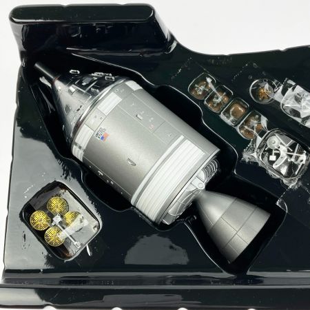  スペースドラゴンウイングス 1/72 NASA アポロ11号 CSM(司令船/機械船)&月着陸船(月軌道)