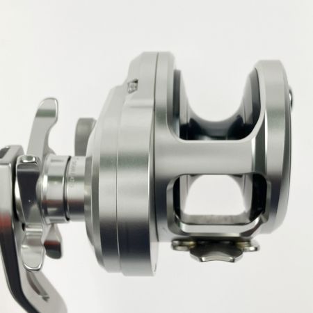  SHIMANO シマノ 17オシアジガー 2000NRHG 03671