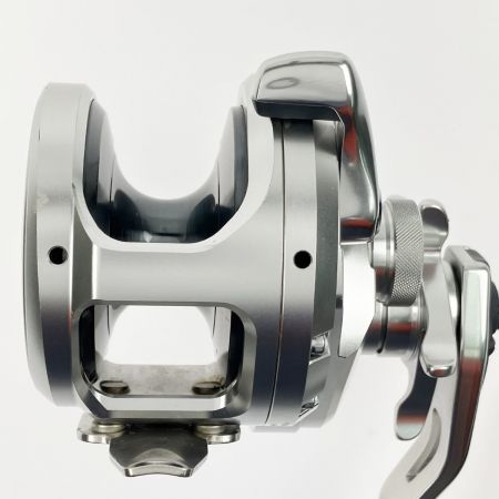  SHIMANO シマノ 17オシアジガー 2000NRHG 03671