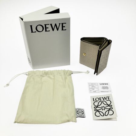  LOEWE ロエベ 牛革 カーフ ミニ財布 3つ折り財布 箱・布袋付 262140 ベージュ