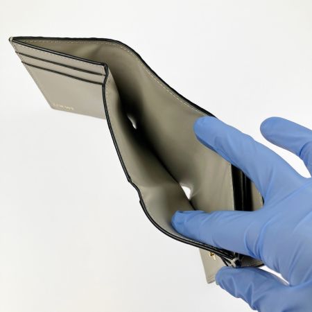  LOEWE ロエベ 牛革 カーフ ミニ財布 3つ折り財布 箱・布袋付 262140 ベージュ