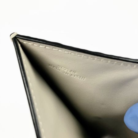  LOEWE ロエベ 牛革 カーフ ミニ財布 3つ折り財布 箱・布袋付 262140 ベージュ