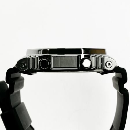  CASIO カシオ G-SHOCK GM-2100RW レインボーグラデーション 箱・取説付