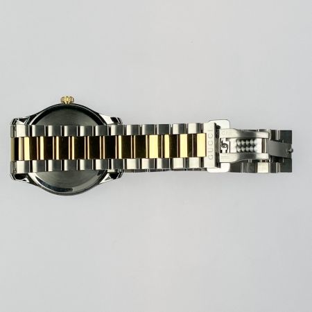  GUCCI グッチ Gタイムレス スネーク クォーツ 126.4