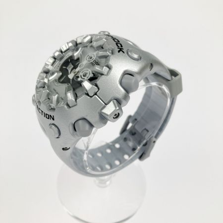  CASIO カシオ G-SHOCK GA-V01A-8A シルバー マグネティックホールディング構造 箱・取説付  GA-V01A