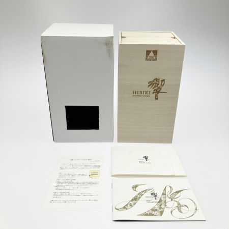 【北海道内限定発送】 HIBIKI サントリーヒビキ 響 ウイスキーアニバーサリーブレンド 100周年 木箱入 未開栓