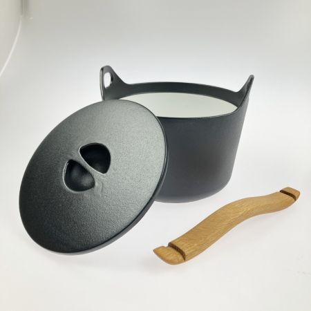  iittala イッタラ Sarpaneva サルパネヴァ キャセロール 鉄鍋 3.0L  300030 ブラック 開封未使用品