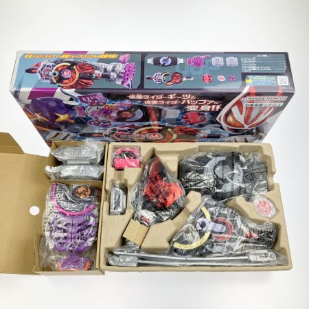   仮面ライダーギーツ DXデザイアドライバー&ゾンビレイズバックル&レイズバックルホルダー