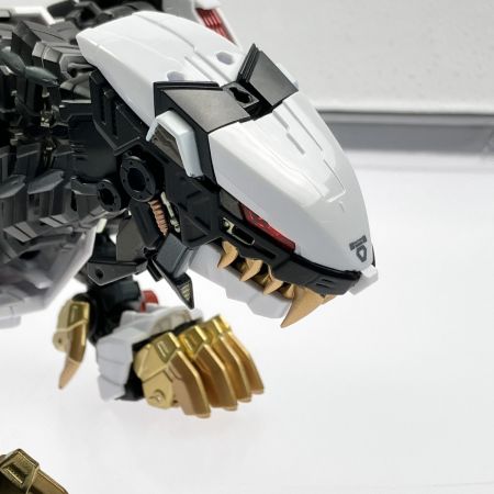   ZOIDS ゾイド 超合金 RZ-041 ライガーゼロ