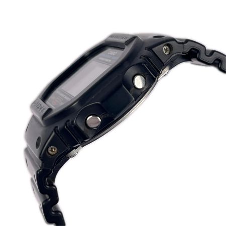  CASIO カシオ G-SHOCK 5600シリーズ デジタル DW-5600UE