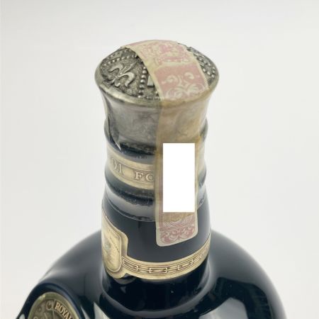  ROYAL SALUTE ロイヤルサルート スコッチウイスキー 21年 ブルー 陶器ボトル 巾着付 700ml 未開栓