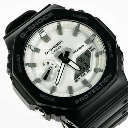  CASIO カシオ G-SHOCK ホワイト文字盤 ラバーバンド 箱付 GA-2100WD-1AJF