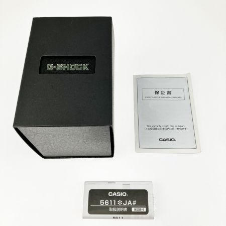  CASIO カシオ G-SHOCK ホワイト文字盤 ラバーバンド 箱付 GA-2100WD-1AJF