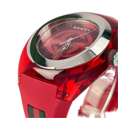 GUCCI グッチ SYNC シンク クォーツ 137.1 レッド