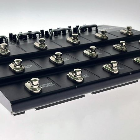  LINE6 ラインシックス M13 Stompbox Modeler マルチエフェクター