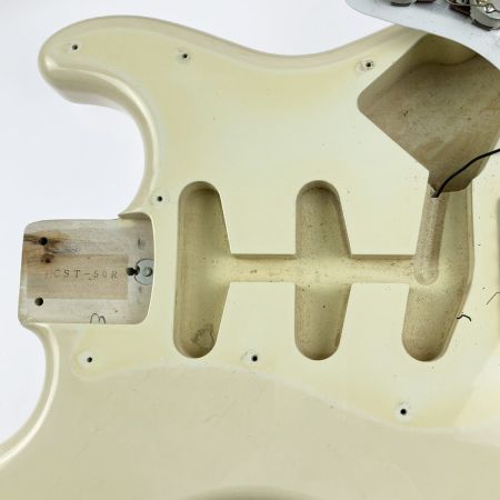  FENDER JAPAN フェンダージャパン ストラトキャスター ST72-55