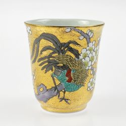▽▽  肥前有田焼 湯呑み 金彩花鳥絵 江口天童 Bランク