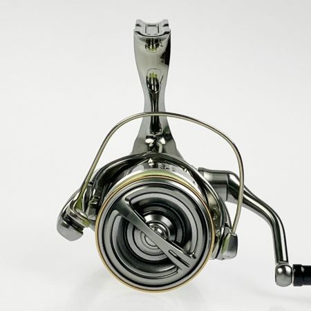  SHIMANO シマノ スピニングリール 18ステラ C3000MHG 03806 ハンドルノブカスタム