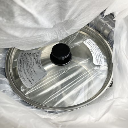  THERMOS サーモス 真空保温調理器 シャトルシェフ 4.5L KBK-4501 パールホワイト 開封未使用品