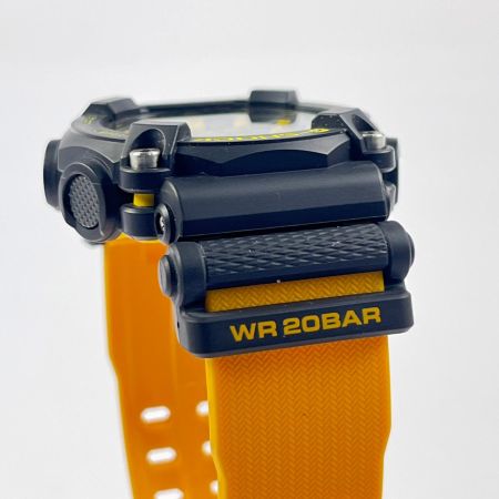  CASIO カシオ G-SHOCK アナデジ GA-900A-1A9JF
