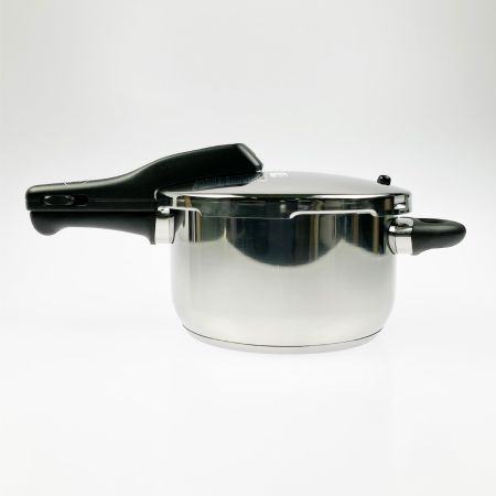  WMF ヴェーエムエフ パーフェクトS 圧力鍋 4.5L W0792626349