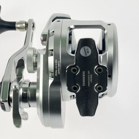  SHIMANO シマノ 両軸リール 17オシアジガー 2001NR PG 左ハンドル 03674