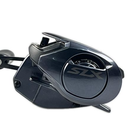  SHIMANO シマノ ベイトリール 24SLX 70XG 右ハンドル 046994