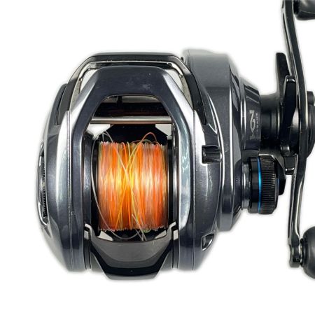 SHIMANO シマノ ベイトリール 24SLX 70XG 右ハンドル 046994 - 中古