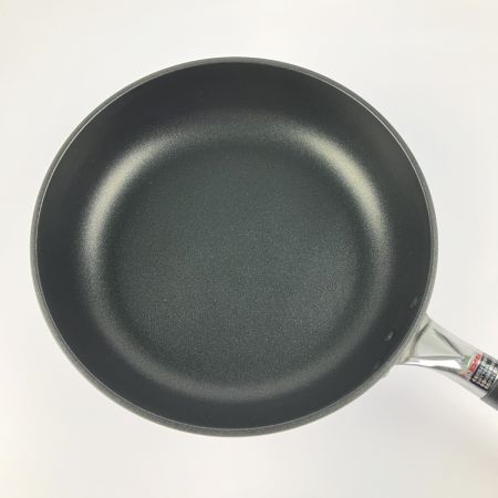  Tupperware タッパーウェア 匠 TAKUMI フライパン 26cm