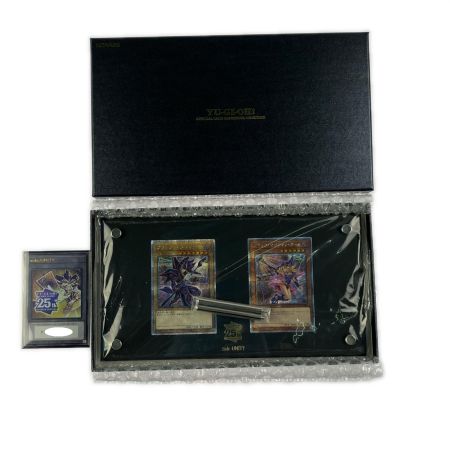   遊戯王 クォーターセンチュリーシークレットレア スペシャルカードセット ブラック・マジシャン