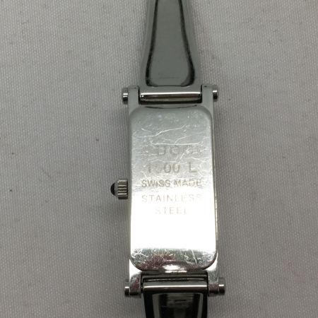  GUCCI グッチ レディース腕時計 クオーツ ホワイト ブレスウォッチ  1500L