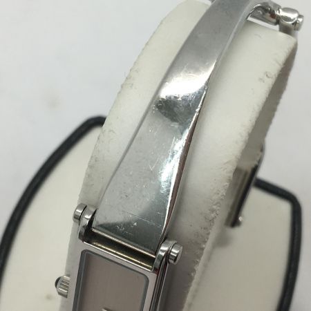  GUCCI グッチ レディース腕時計 クオーツ ホワイト ブレスウォッチ 1500L
