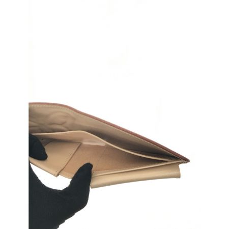  KC,s 二つ折り財布 レザー アゲハ蝶