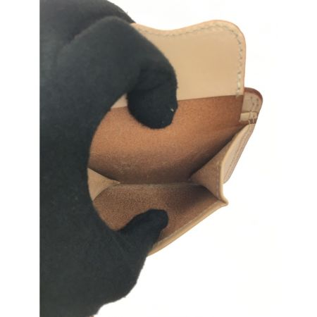  KC,s 二つ折り財布 レザー アゲハ蝶