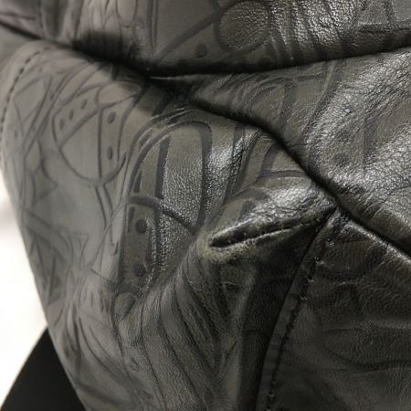  Vivienne Westwood ヴィヴィアン・ウエストウッド ユニセックス リュック アーサー  ブラック