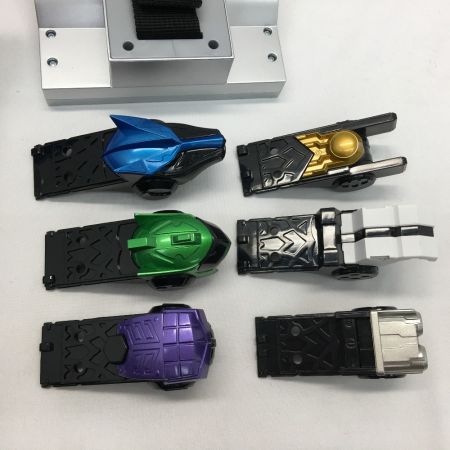  BANDAI バンダイ CSM 仮面ライダーイクサ イクサベルト&イクサライザー 