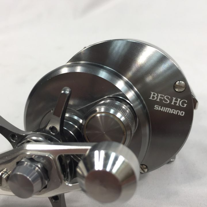 SHIMANO シマノ ベイトリール 17 カルカッタ コンクエスト BFS HG 左ハンドル ノブ付 BFS HG｜中古｜なんでもリサイクルビッグバン