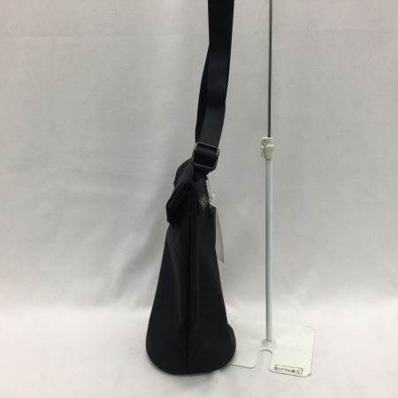  nanamica レディースショルダーバッグ 撥水加工 ポシェット  ネイビー