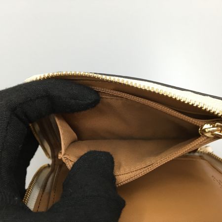  COACH コーチ レディースコンパクトウォレット ピッグプリント  F87916 ホワイト