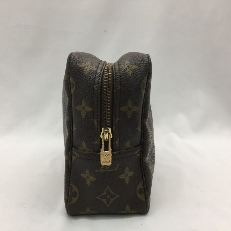 中古】 LOUIS VUITTON ルイヴィトン クラッチバッグ トゥルース