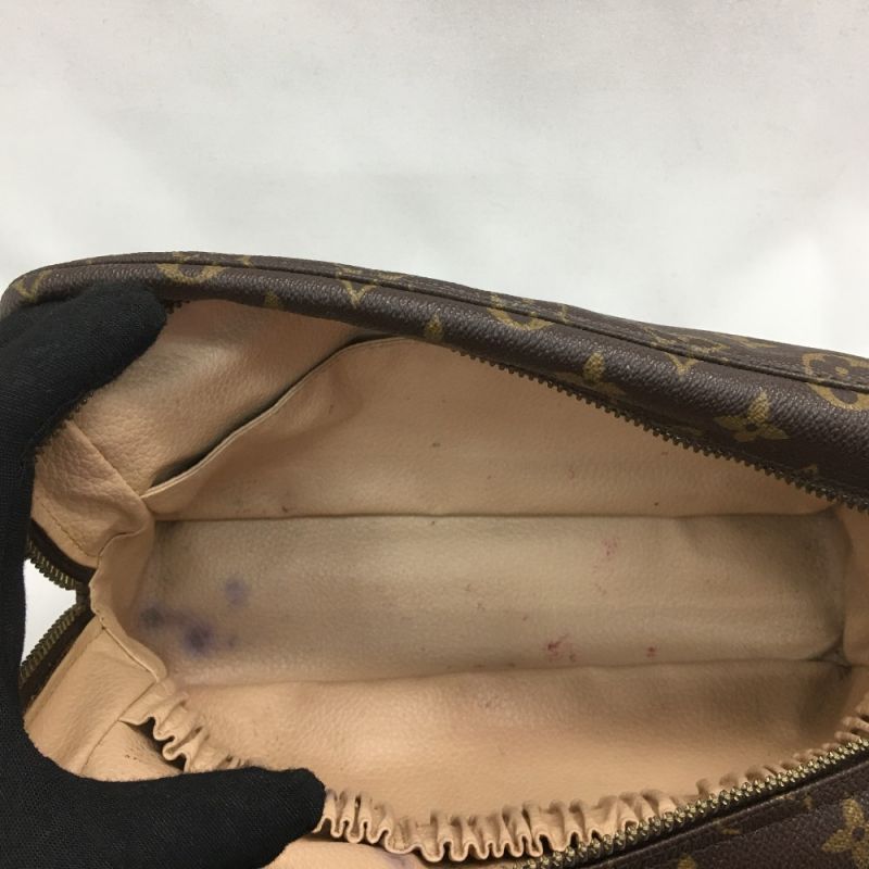 中古】 LOUIS VUITTON ルイヴィトン クラッチバッグ トゥルース