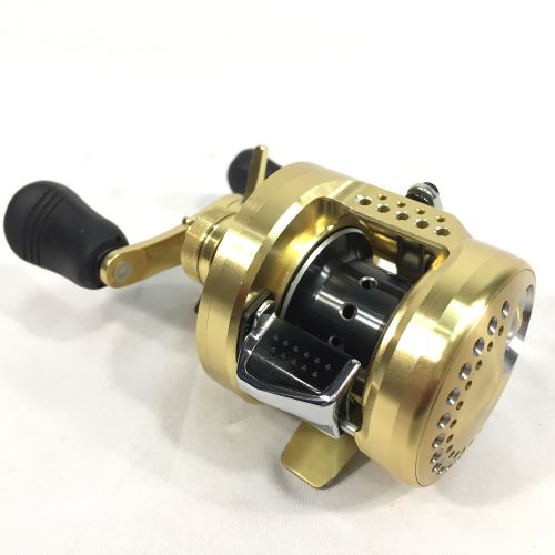 中古】 SHIMANO シマノ 21 カルカッタコンクエスト LEFTハンドル 101HG