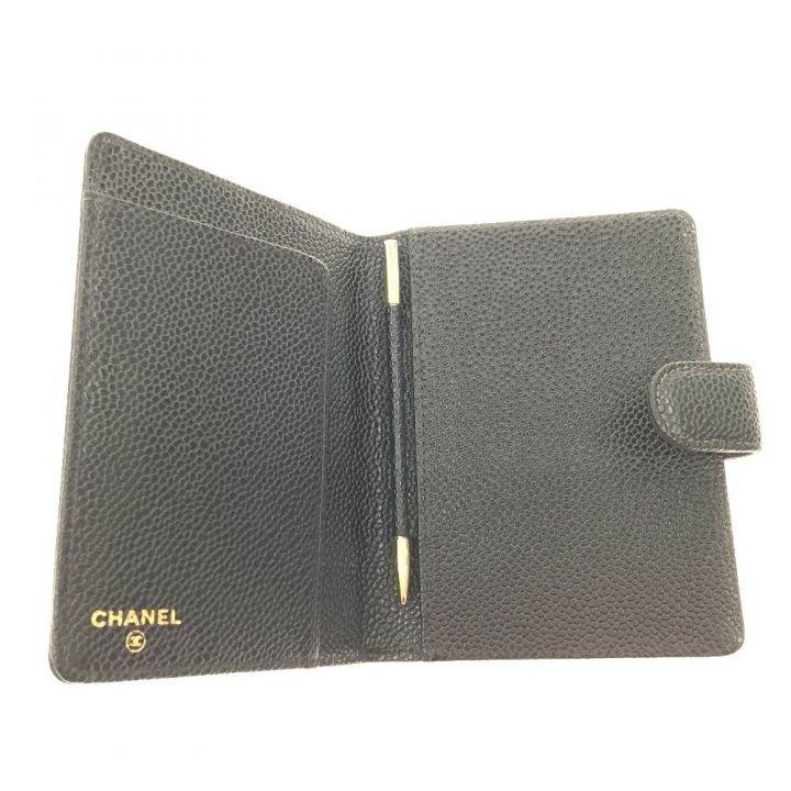 CHANEL ブラックレザー メモ帳カバー　おまけ付き！ CHANEL ブラックレザー メモ帳カバー おまけ付き！